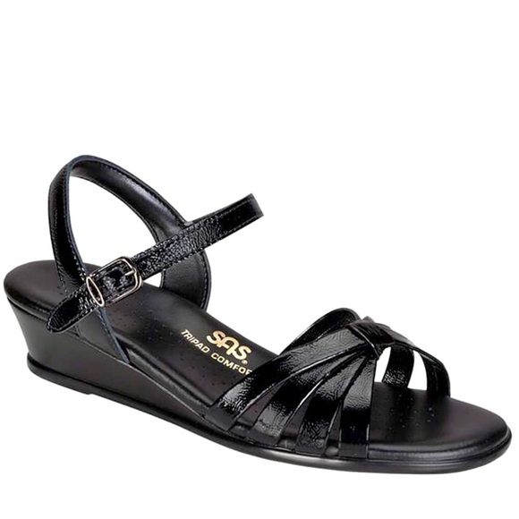 SAS 8 M Strappy Black Patent Leather Comfort Sandals NWOT - Picture 1 of 10